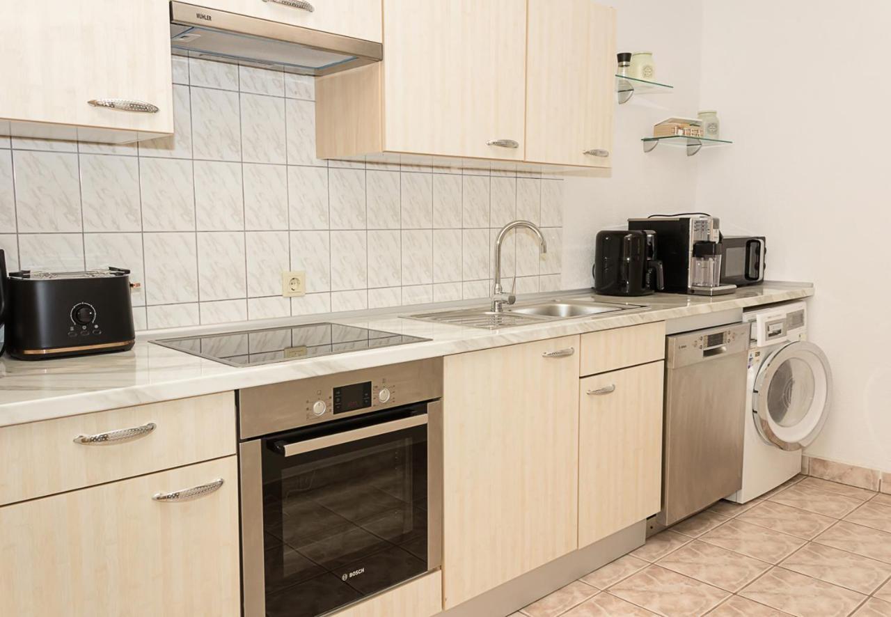 Two Identical Designer 2bd Flats With Sea View In By Flat Mаnager Apartament Balcic