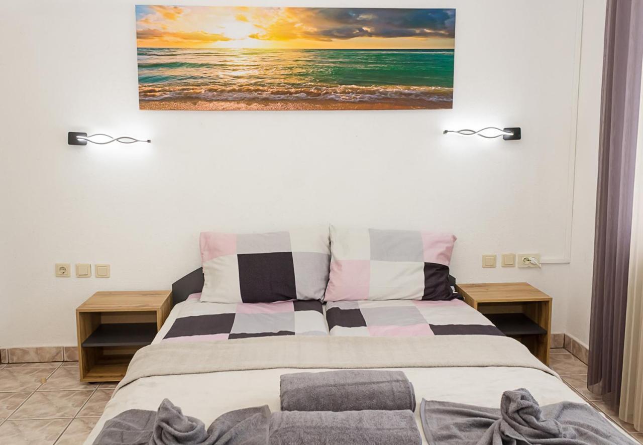 Two Identical Designer 2bd Flats With Sea View In By Flat Mаnager Balcic